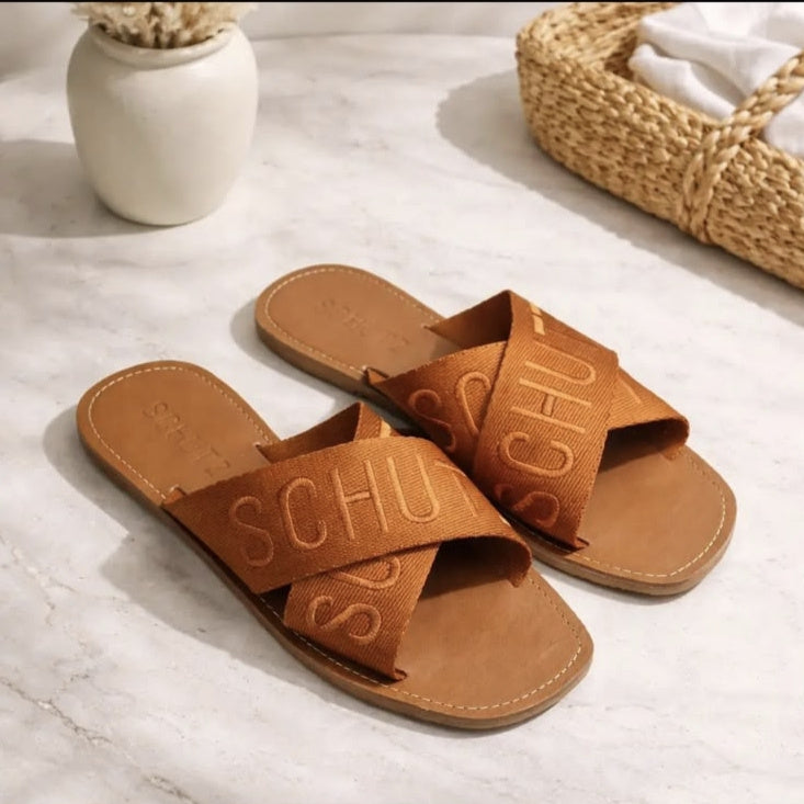 Rasteirinha Schutz – Caramelo