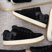 Tênis DC – Preto/Branco