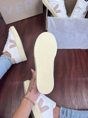 Tênis Vert Cadarço Branco Rosê Feminino Premium