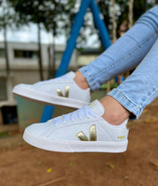 Tênis Vert Cadarço Feminino Grade Fechada