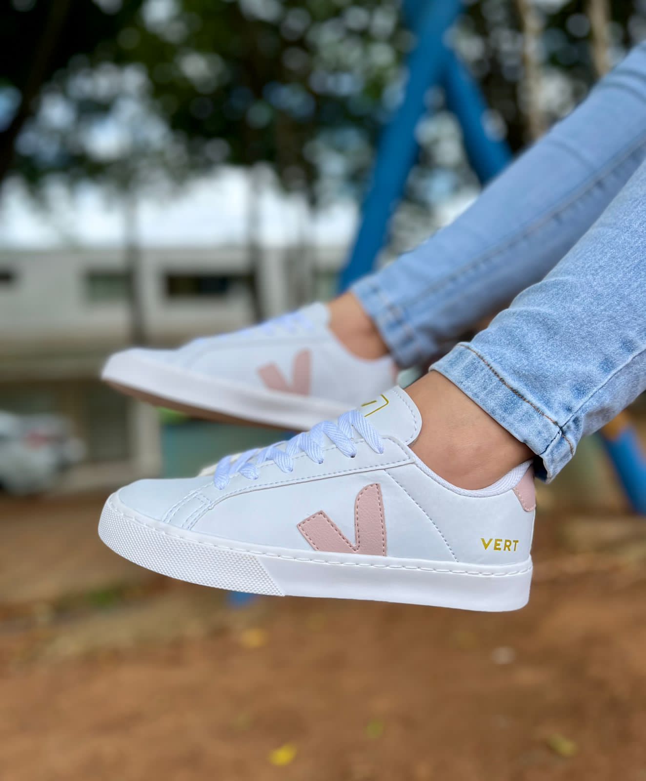 Tênis Vert Cadarço Feminino Grade Fechada