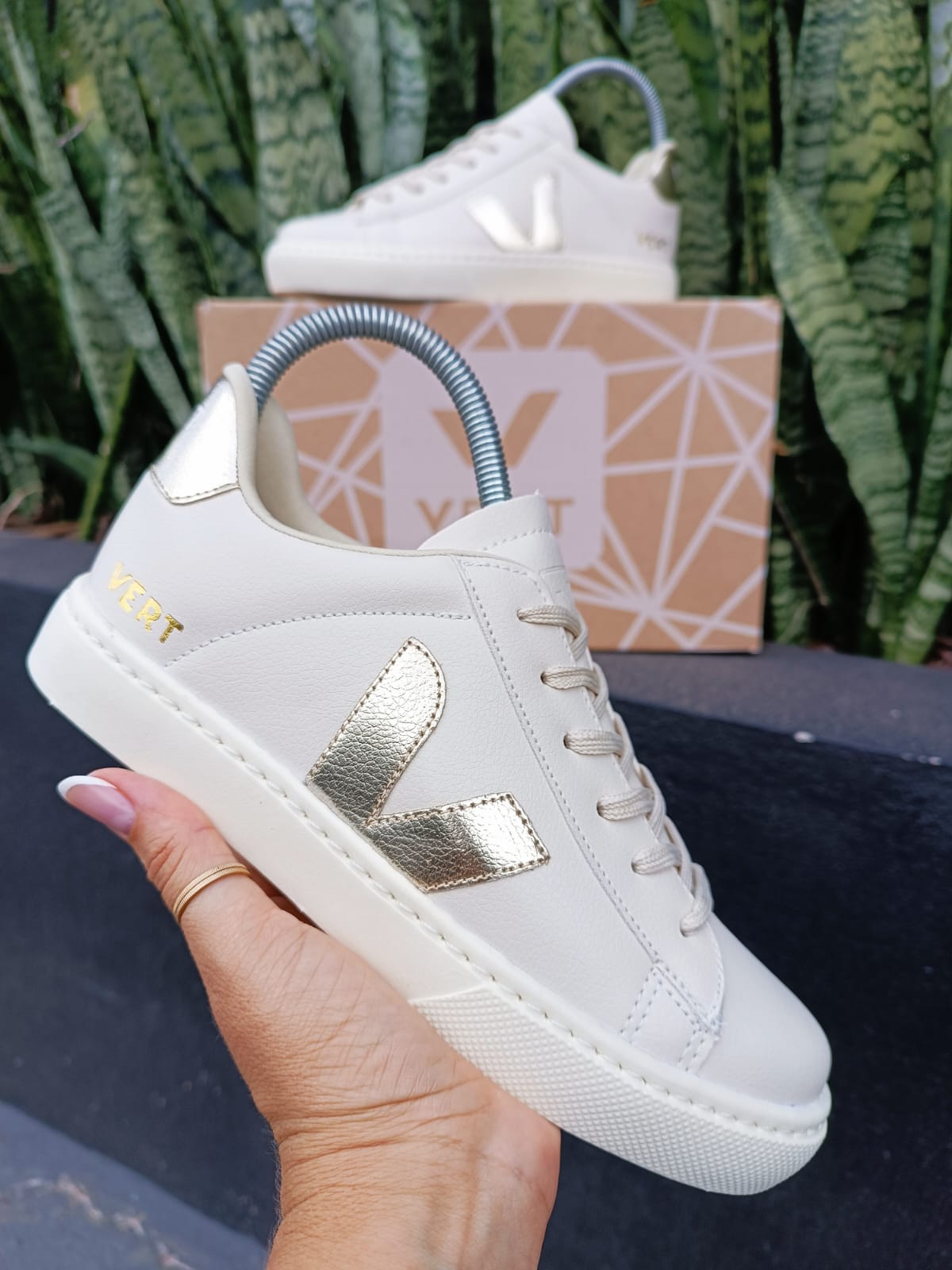 Tênis Vert Cadarço Premium Feminino