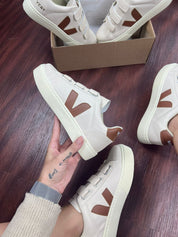 Tênis Vert Velcro Angelical Caramelo Feminino Premium
