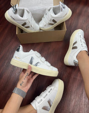 Tênis Vert Velcro Branco Prata Feminino Premium