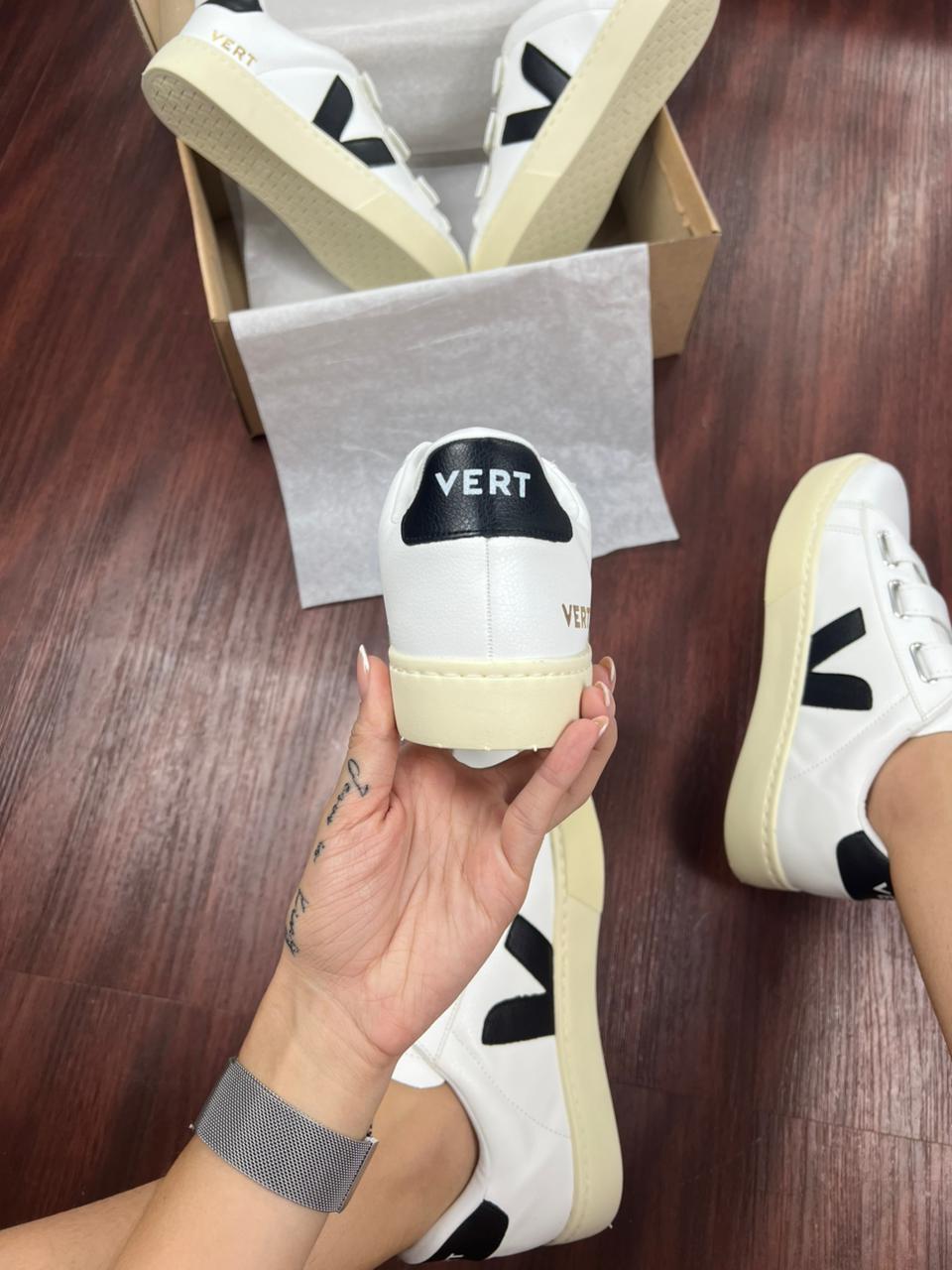 Tênis Vert Velcro Branco Preto Feminino Premium